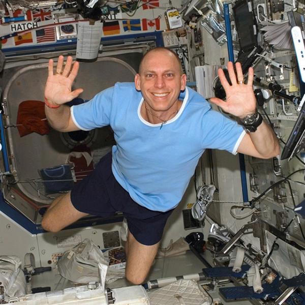 NASA astronaut Clayton Anderson floating in the Destiny laboratory of the International Space Station during Expedition 15.