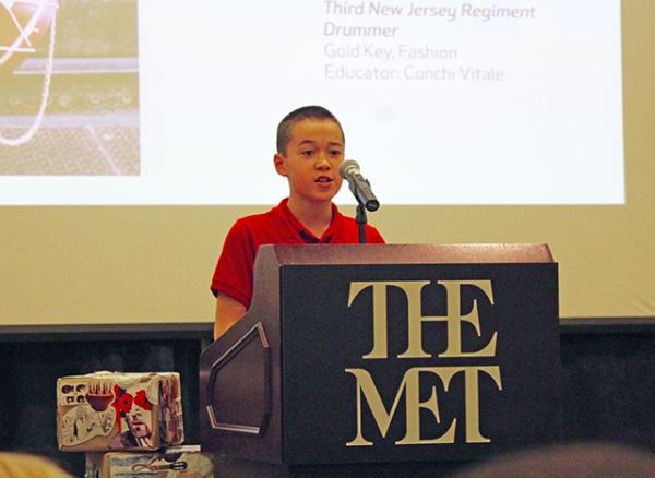 Maxwell reciting his poetry at The Met