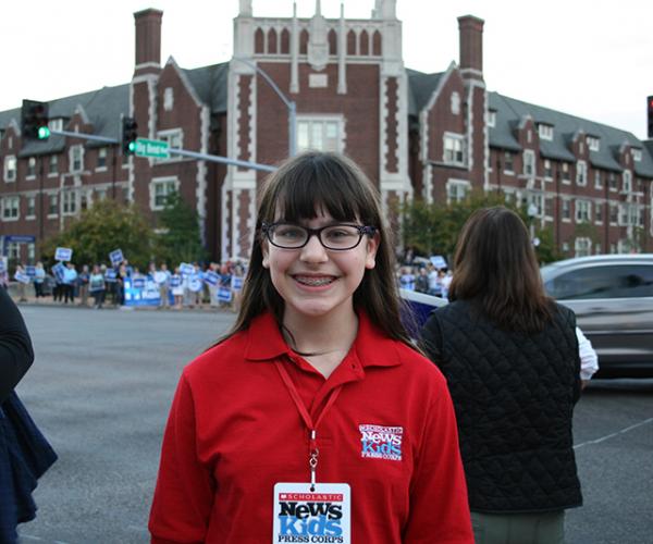 Esther outside of Washington University