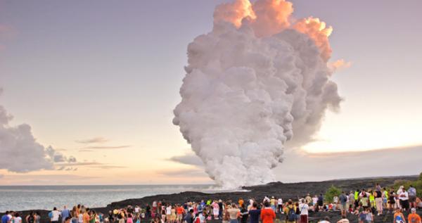The Kilauea lava flow in Hawaii threatens homes, schools, and large areas of land. The Kilauea lava flow in Hawaii threatens homes, schools, and large areas of land.