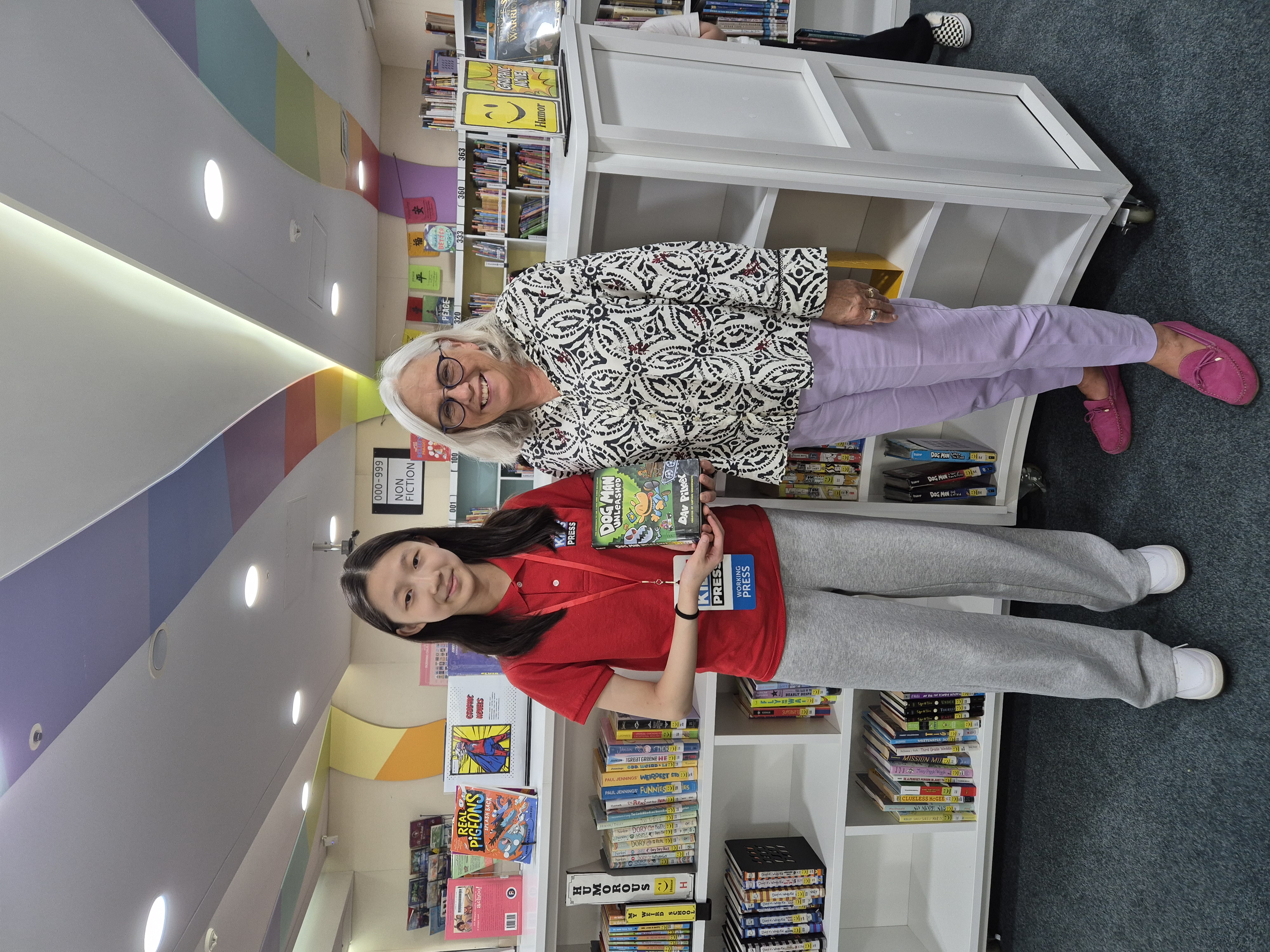 Kid Reporter Josephine Lee pictured with Ms. Sewall. Elementary School Librarian at Chadwick International School Kid Reporter Josephine Lee pictured with Ms. Sewall. Elementary School Librarian at Chadwick International School