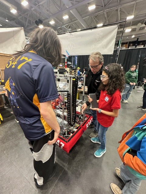 Aria learning about teams and their robots Aria learning about teams and their robots